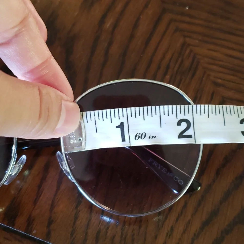 Frye & Co Unisex Purple Shade Round Sunglasses Old Money Classic Outdoor